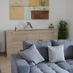 Villa Silver Globe *