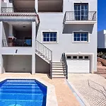 Villa Silver Globe *