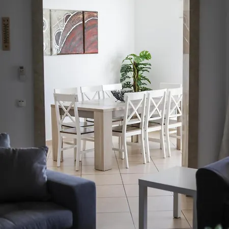 Silver Globe Albufeira