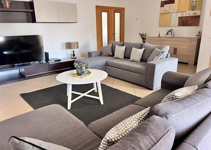 Villa Silver Globe *